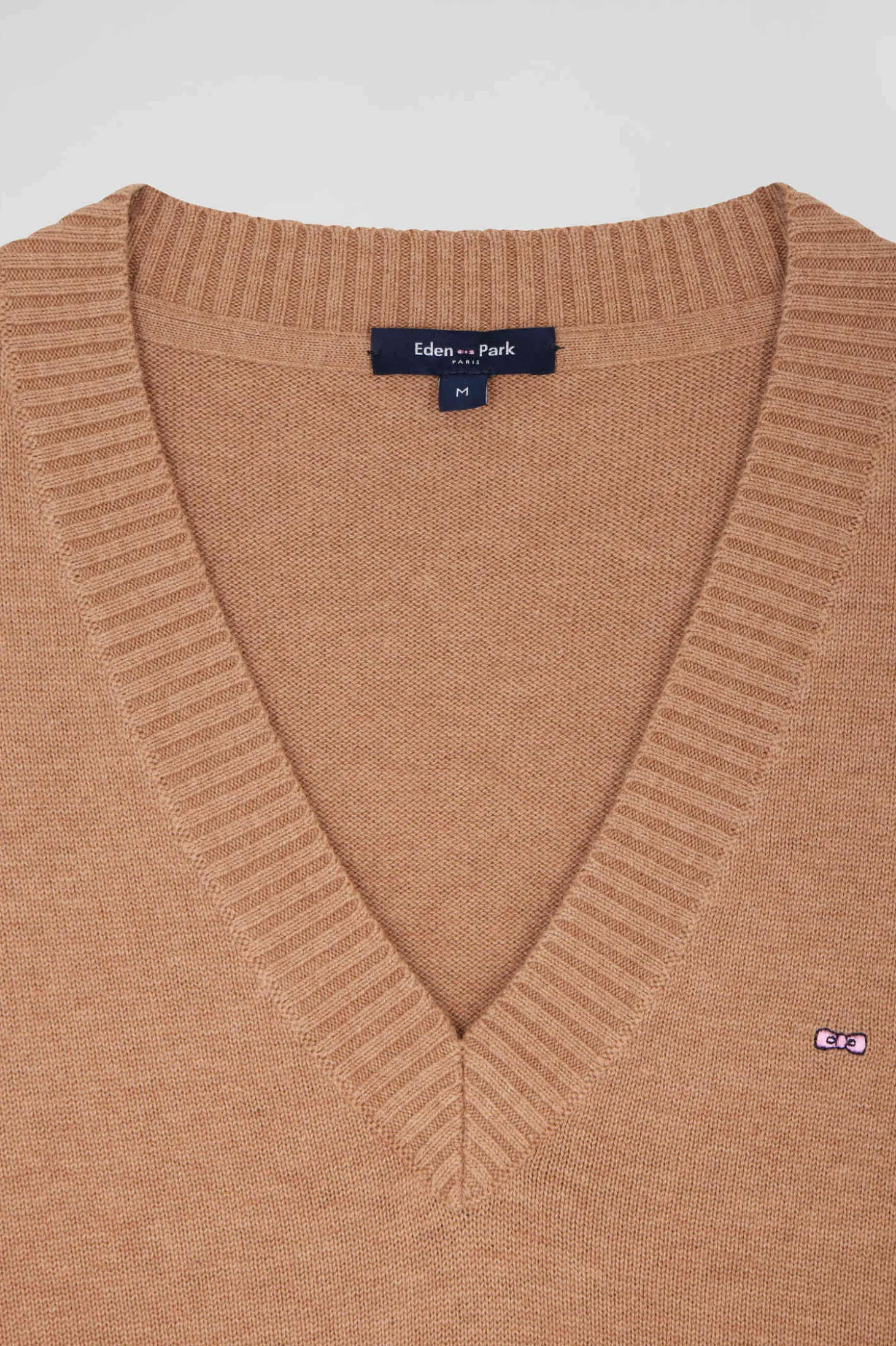 Pull col V en laine et coton camel coupe Relaxed
