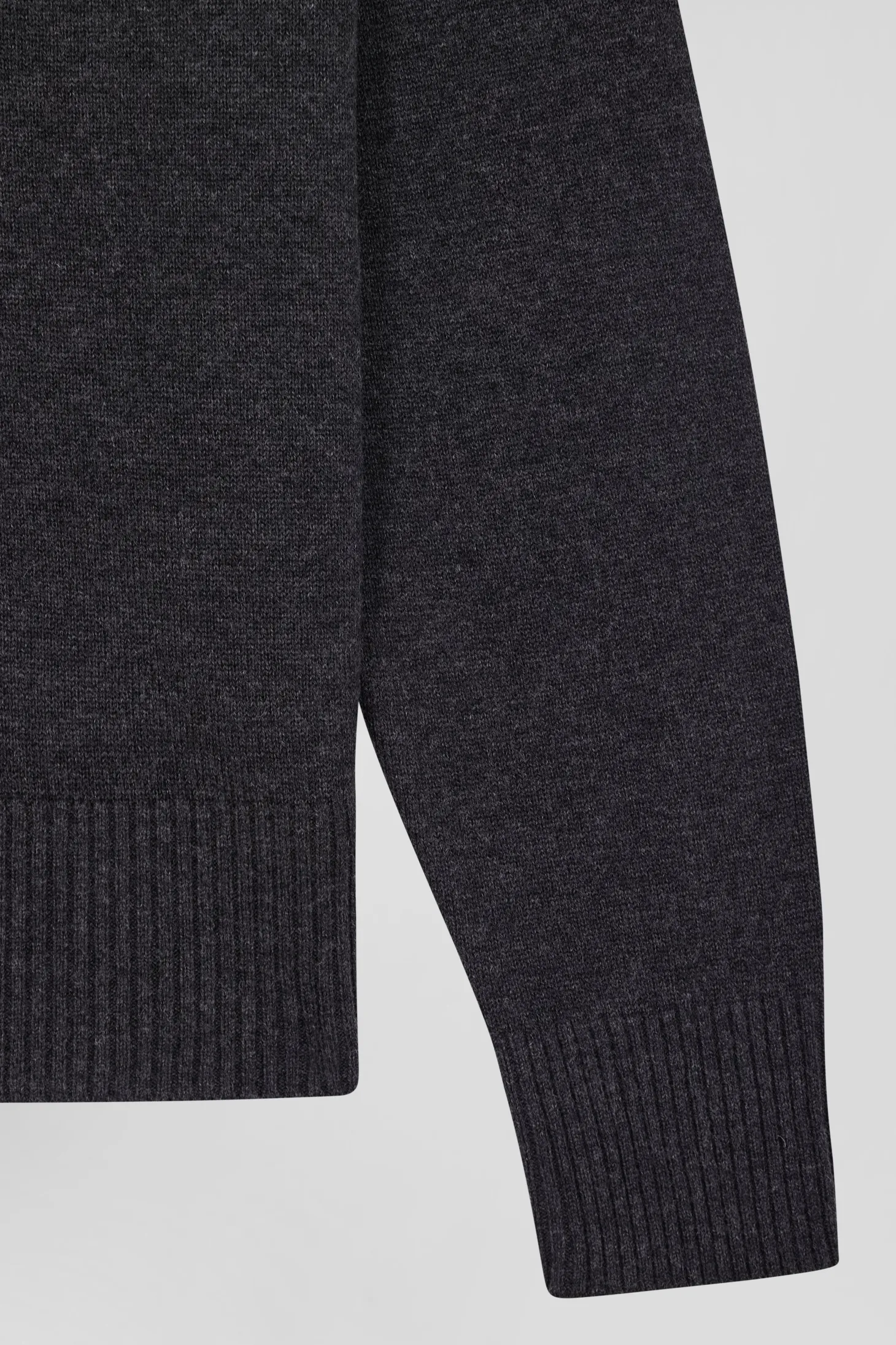 Pull col V en laine et coton gris foncé chiné coupe Relaxed