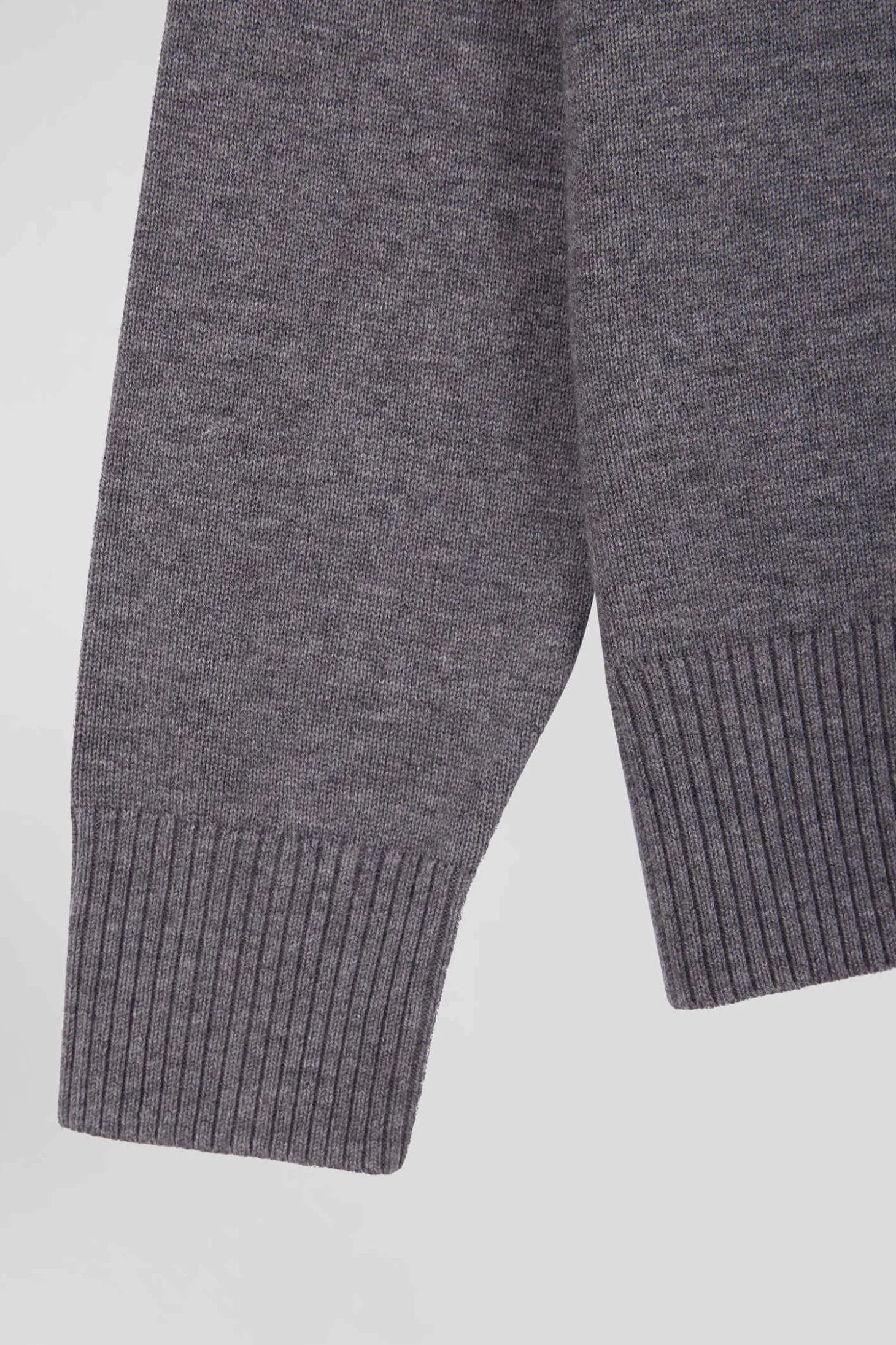 Pull col V en laine et coton gris clair coupe Relaxed