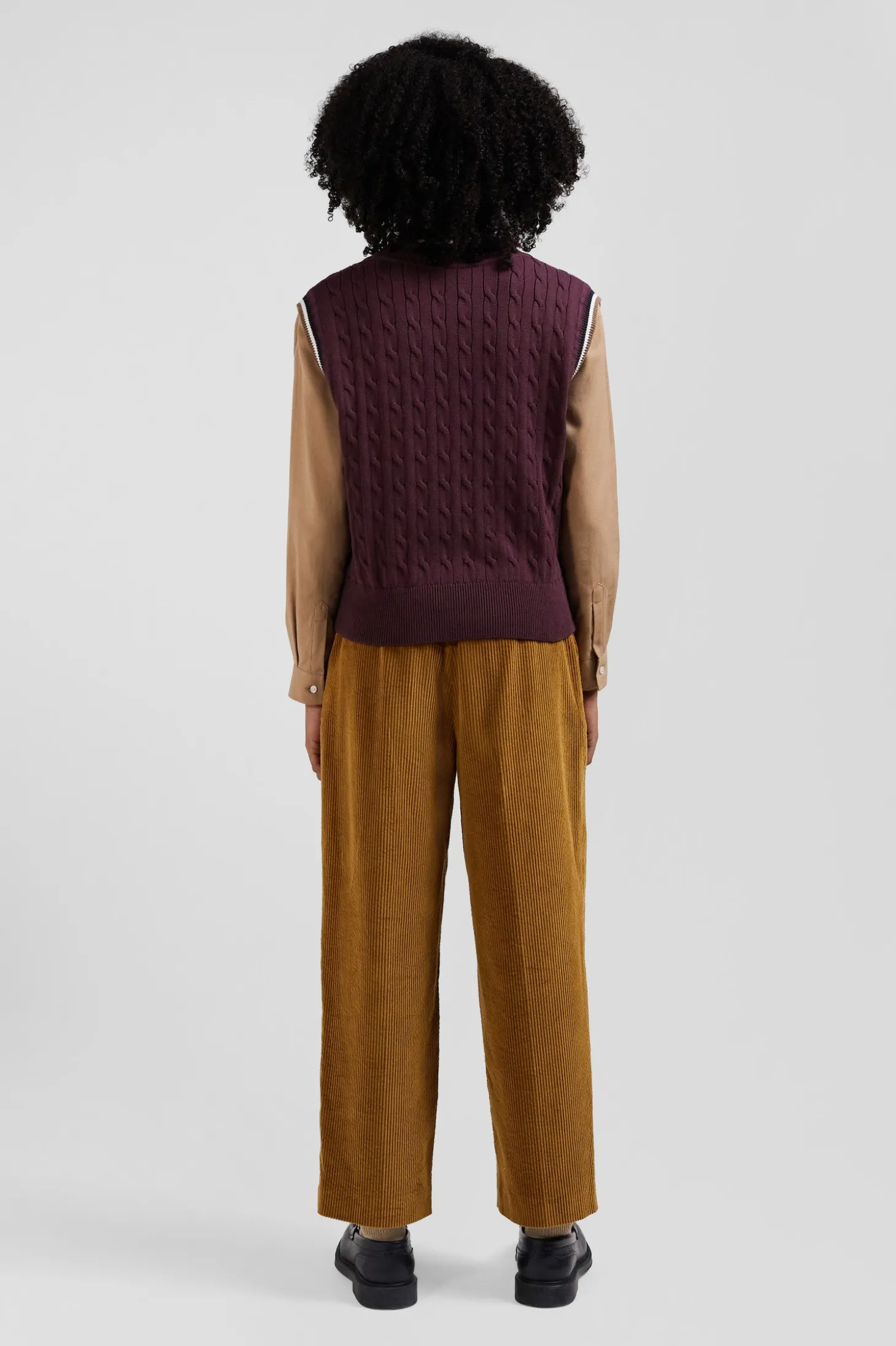 Pull col V sans manches en coton torsadé bordeaux coupe Relaxed