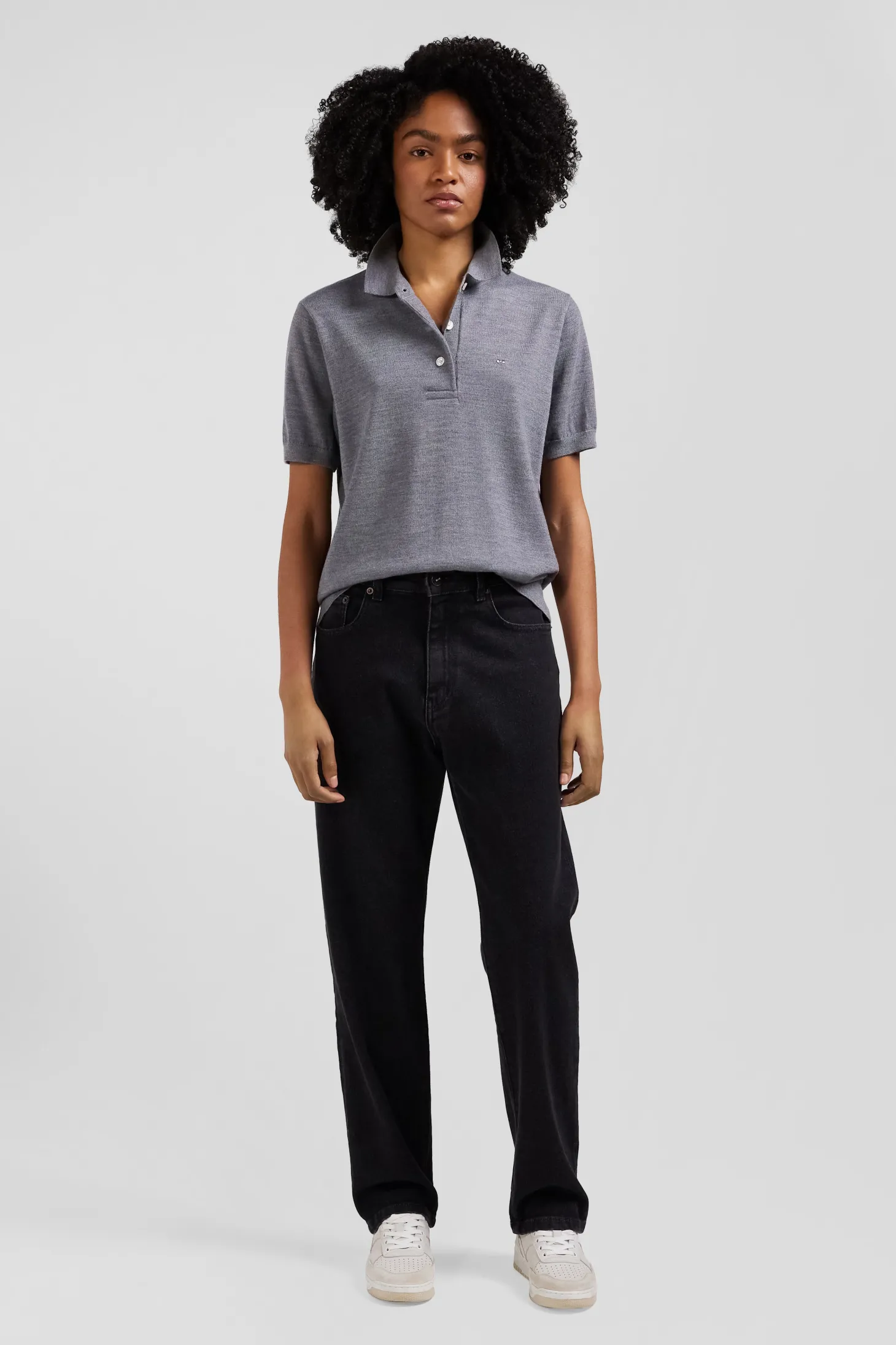 Pull manches courtes à col polo en laine gris foncé coupe Regular