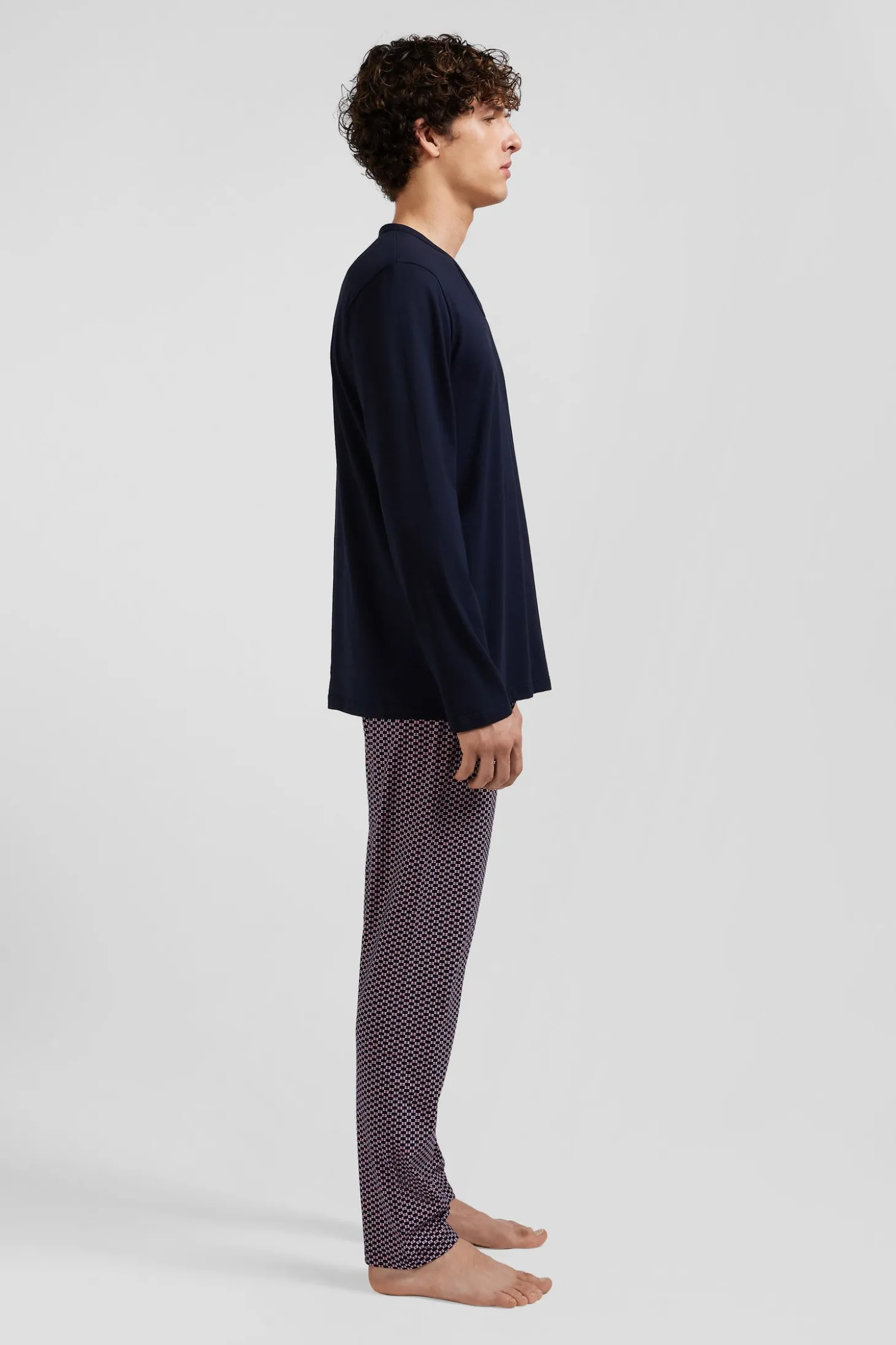 Pyjama long en coton rose pantalon à micromotifs nœuds papillon