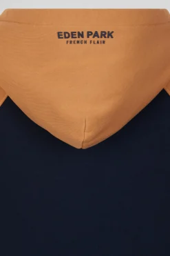 Sweatshirt à capuche en molleton marine et camel cordons de serrage siglés coupe Relaxed