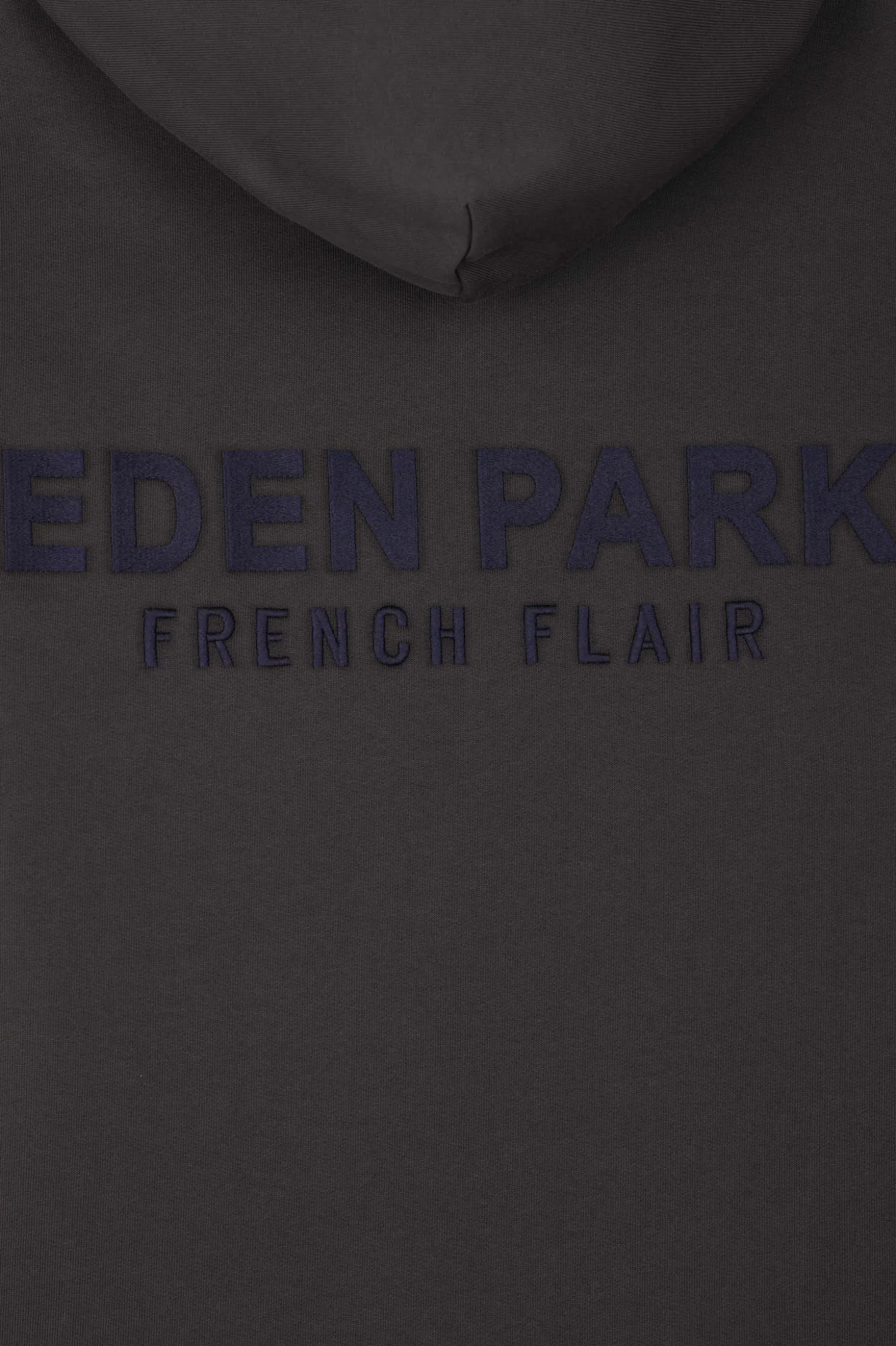 Sweatshirt à capuche en molleton marron broderie Eden Park coupe Regular