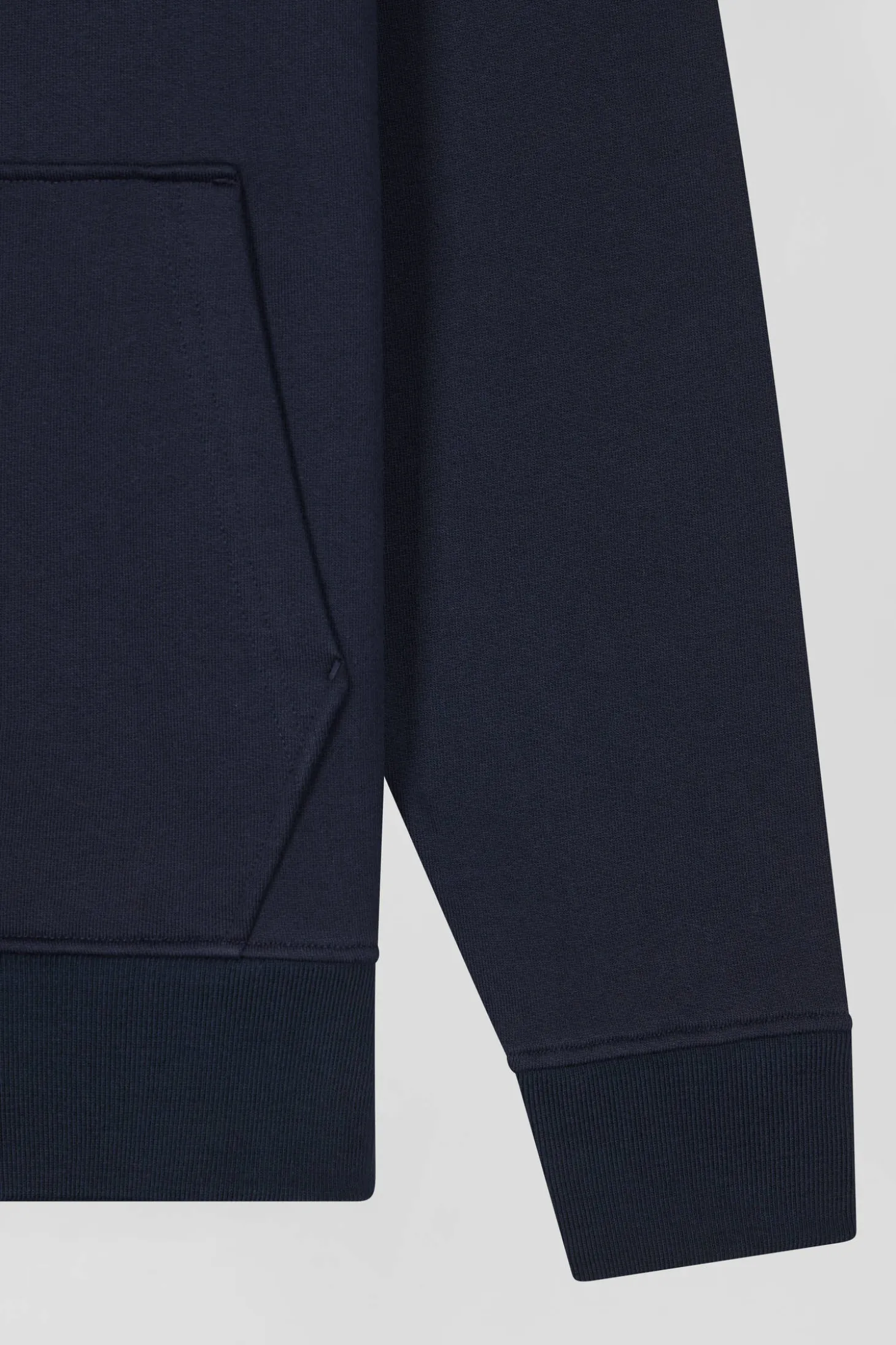 Sweatshirt à capuche en molleton bleu marine broderie Eden Park coupe Regular