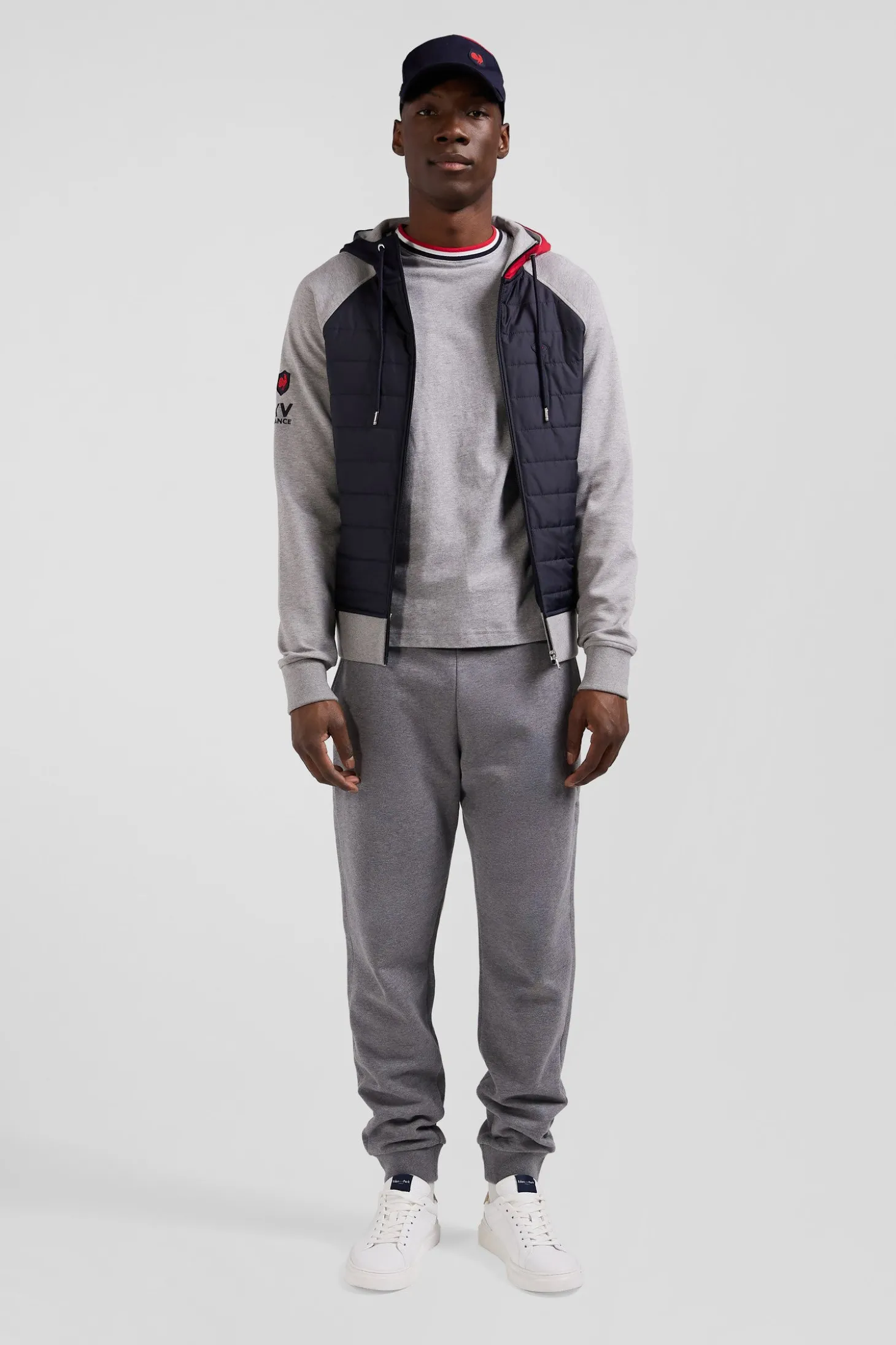 Sweatshirt à capuche zippé XV de France en coton mélangé et parmenture gris coupe Regular