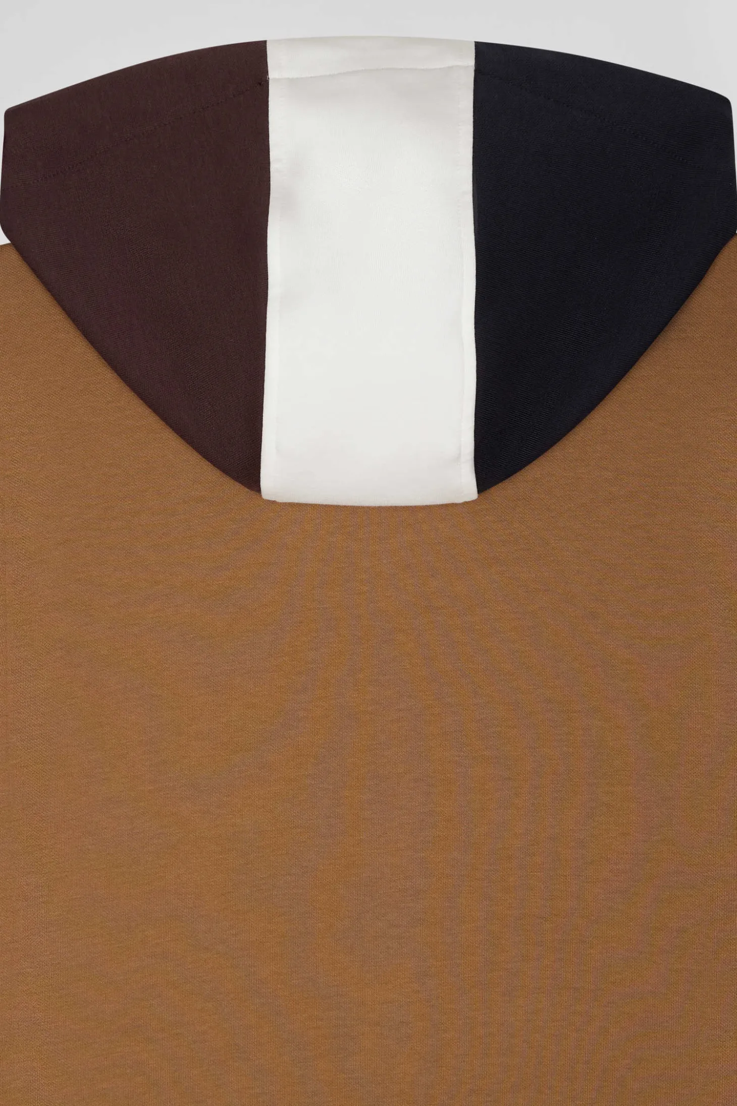 Sweatshirt zippé bimatière à parmenture matelassée camel et marine coupe Regular