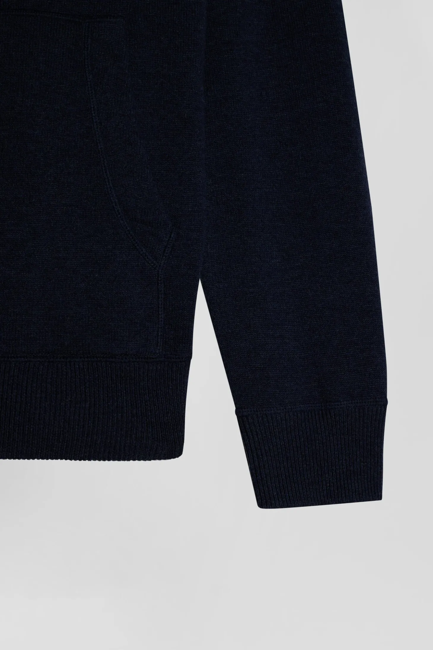 Sweatshirt zippé en maille laine et coton bleu marine coupe Regular