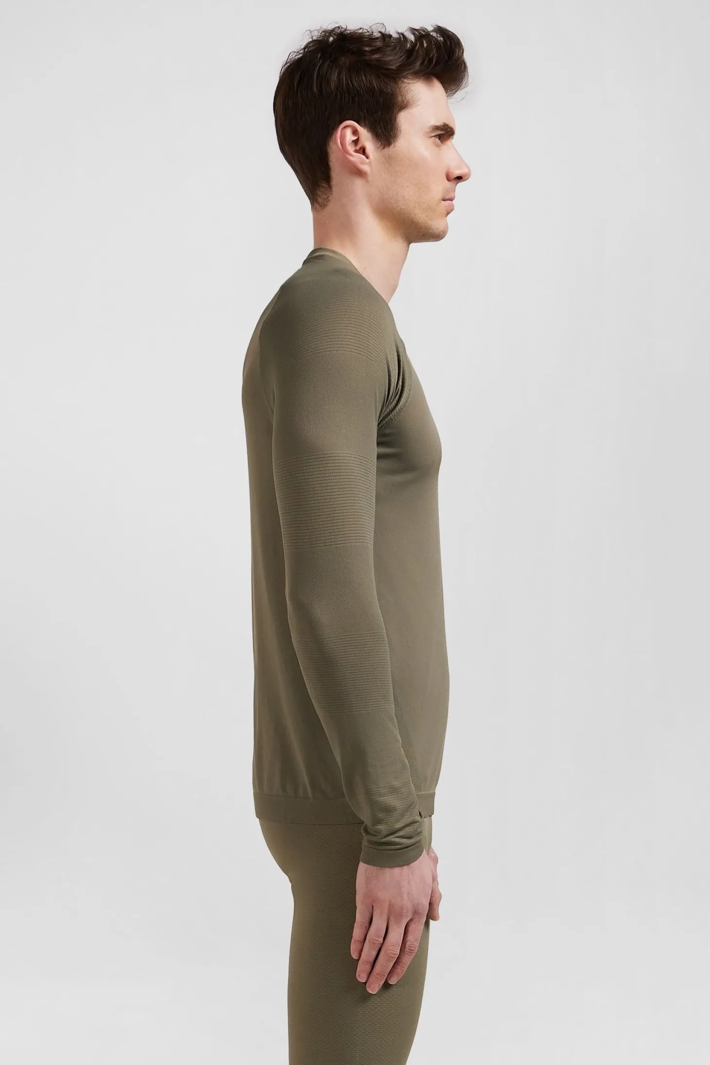 T-shirt de sport manches longues à détails cerclés kaki