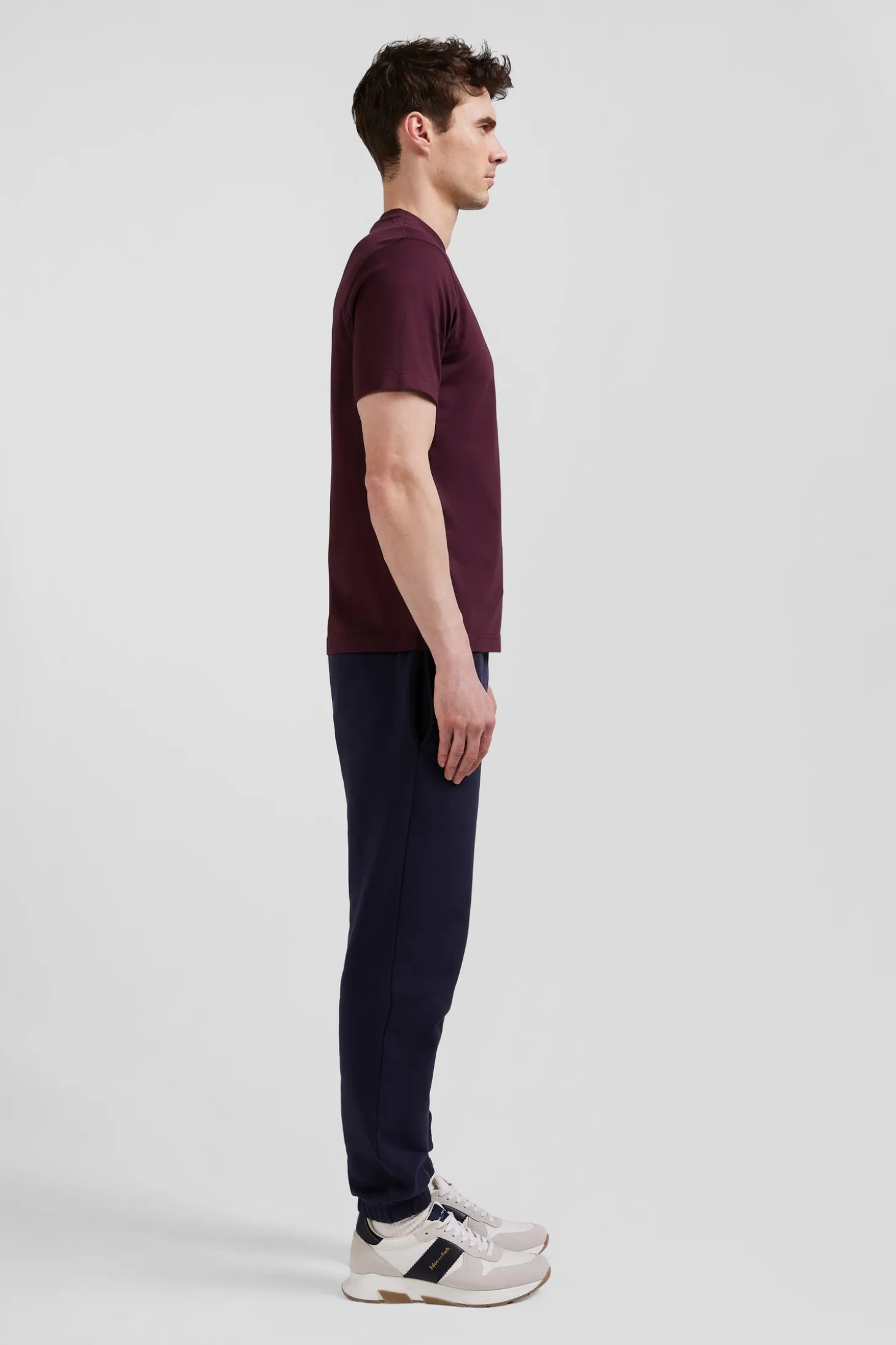 T-shirt manches courtes bordeaux emblème tissu cravate coupe Regular