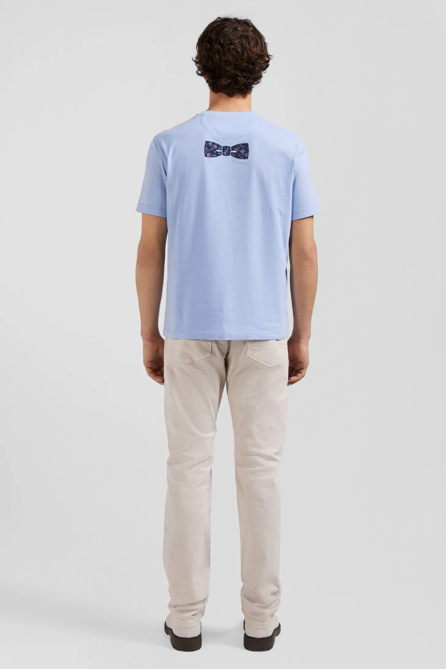 T-shirt manches courtes en coton ciel patch dos coupe Regular
