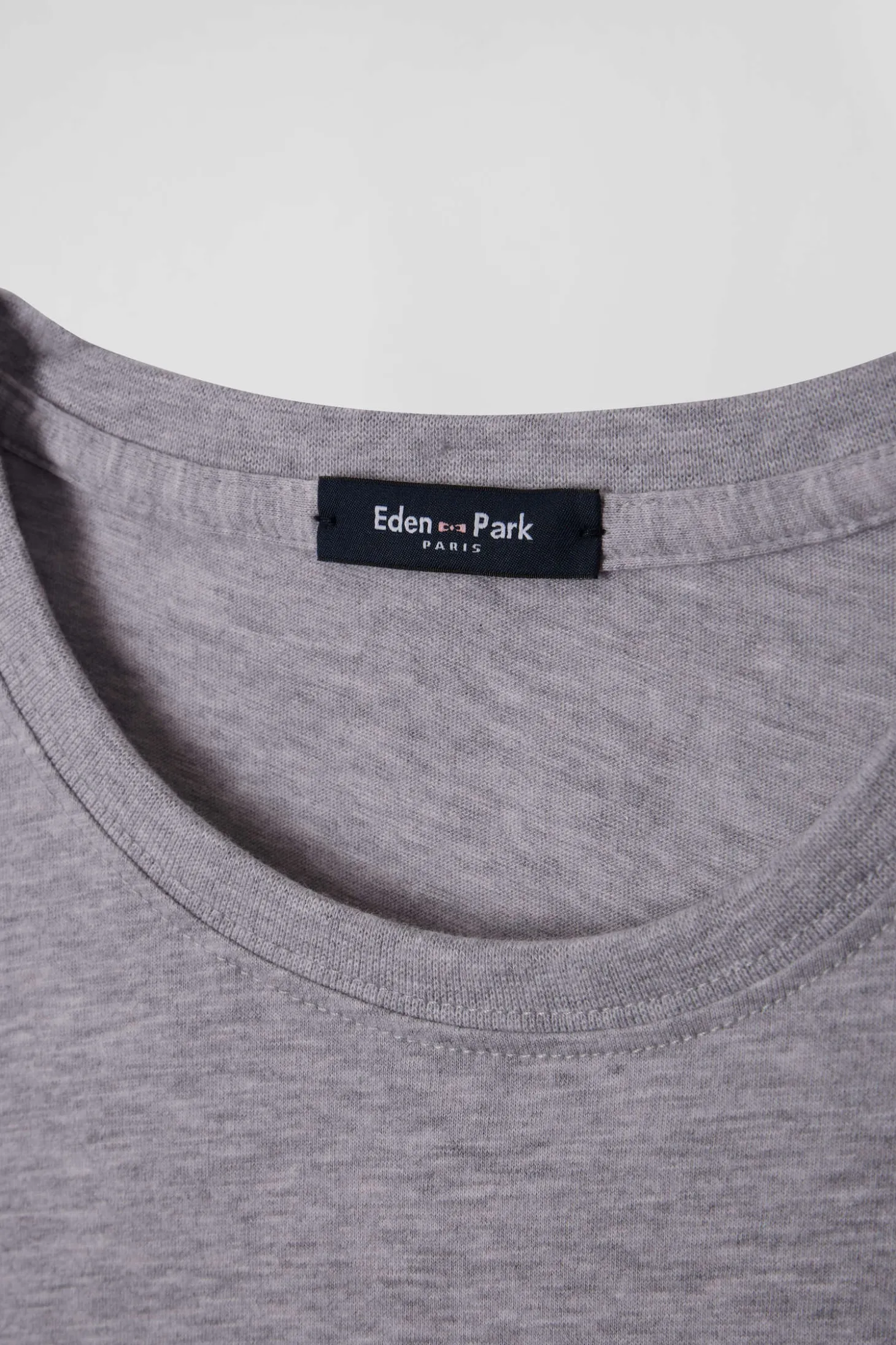 T-shirt manches courtes en coton Pima uni gris coupe Regular